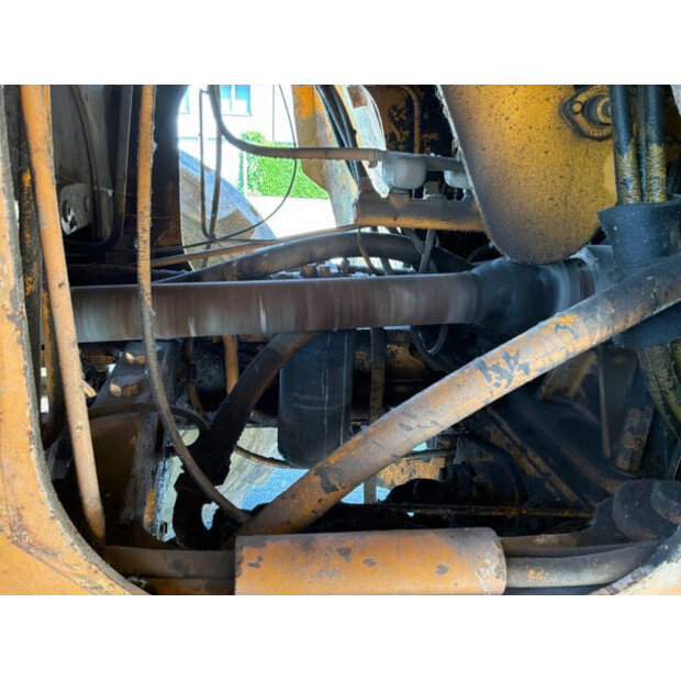 1984 Ahlmann AS 12-48858905