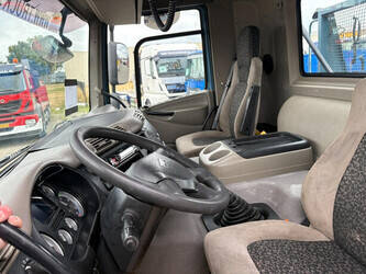 2009-daf-cf-75-250-1480078-48858931