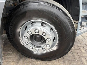 2009-daf-cf-75-250-1480078-48858951