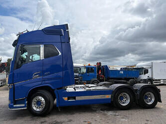 2018-volvo-fh-1480080-48858979