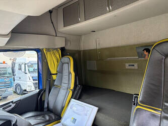 2018-volvo-fh-1480080-48858987