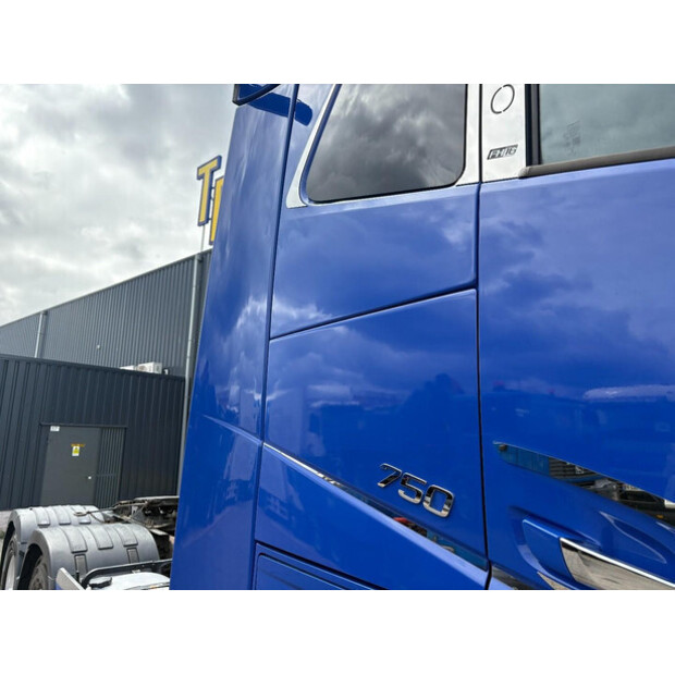 2018 Volvo FH-48858990
