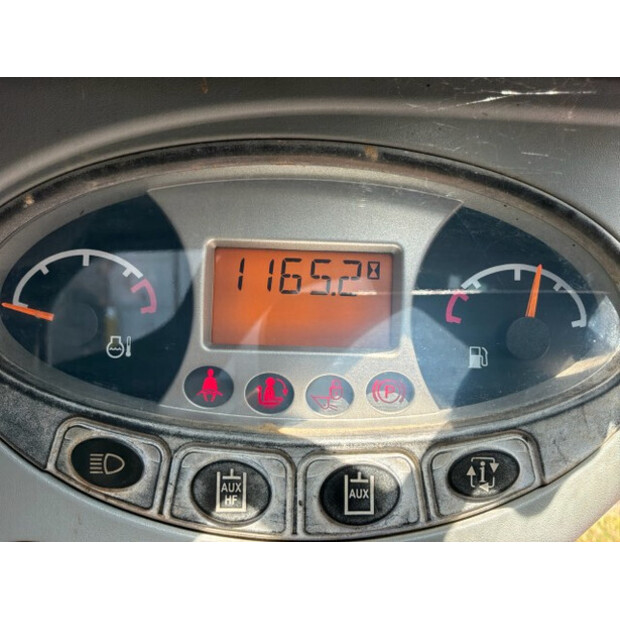 2014 BOBCAT T110-48859020