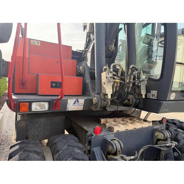2009 اطلس 160W-48860229