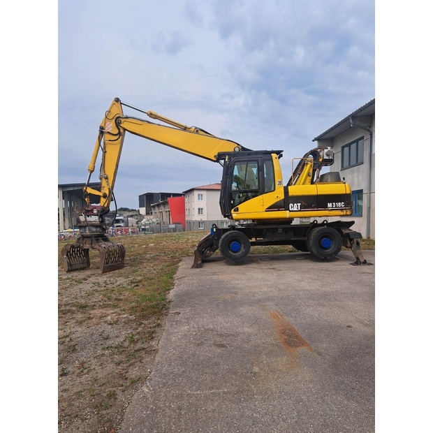 2007 كاتربيلر M318C-48860255