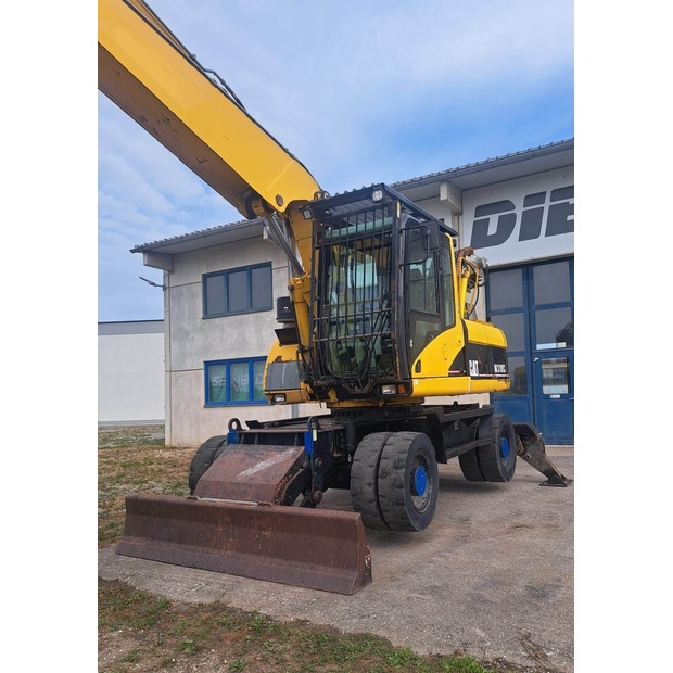 2007 كاتربيلر M318C-48860259