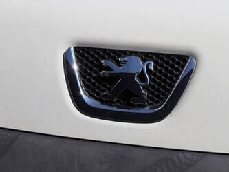2010-peugeot-bipper-1480153-48861801
