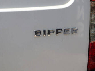 2010-peugeot-bipper-1480153-48861806