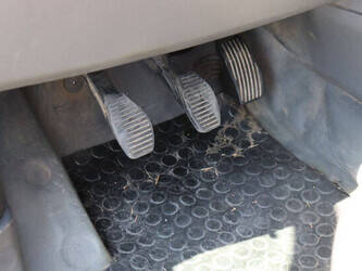 2010-peugeot-bipper-1480153-48861812