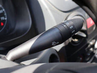 2010-peugeot-bipper-1480153-48861815