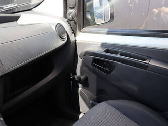 2010-peugeot-bipper-1480153-48861821