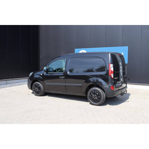 2020 رينو Kangoo-48861838