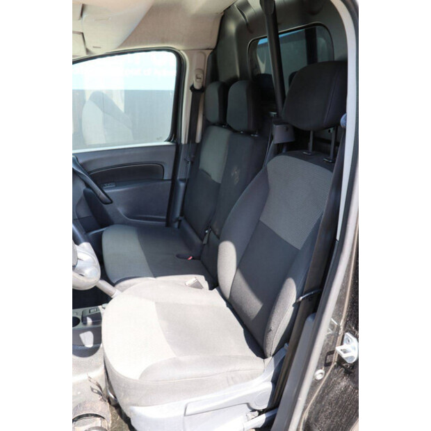 2020 رينو Kangoo-48861855