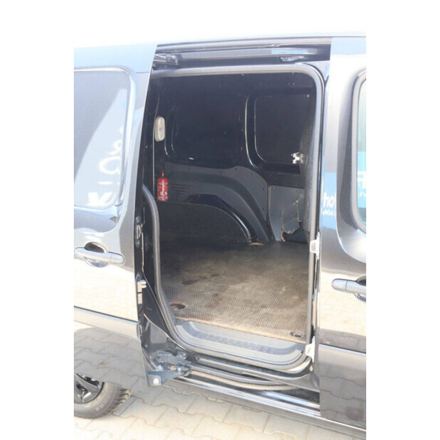 2020 رينو Kangoo-48861873