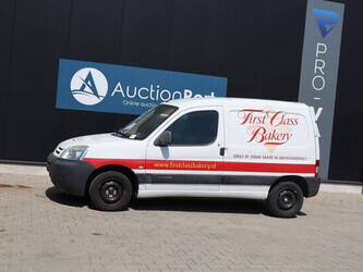 صورة ل 2006 سيتروين BERLINGO