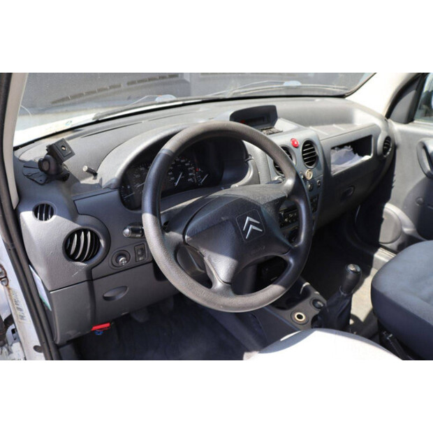 2006 سيتروين BERLINGO-48861902
