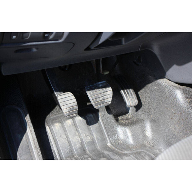 2020 رينو Kangoo-48862047