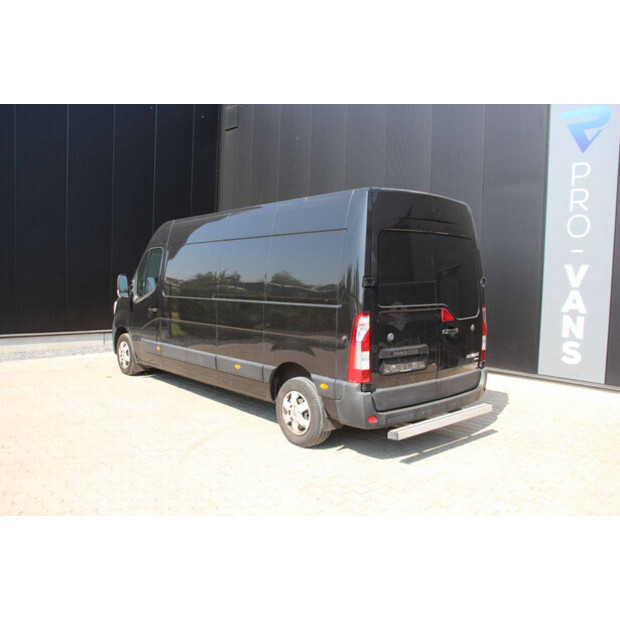 Renault Master Crossover-48862110