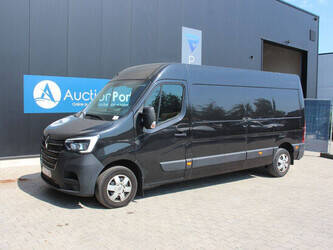 renault-master-crossover-48862115