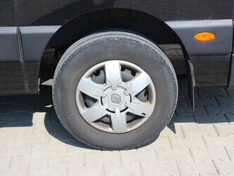 renault-master-crossover-48862120