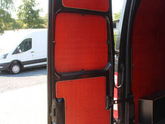 renault-master-crossover-48862125
