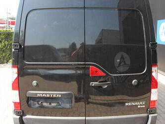 renault-master-crossover-48862136