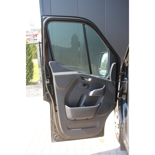 Renault Master Crossover-48862142
