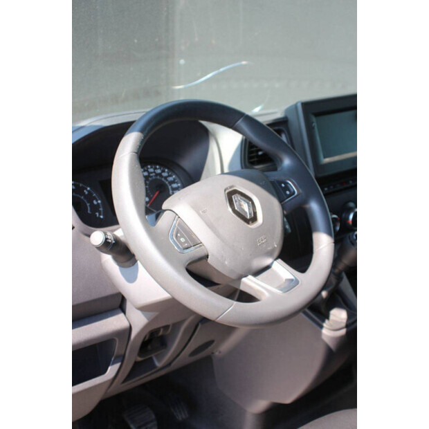 Renault Master Crossover-48862145