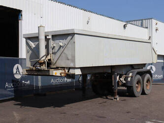 Image de CAMIONS ET TRANSPORT 1994 Langendorf SKA 20/26 À vendre à Lituanie