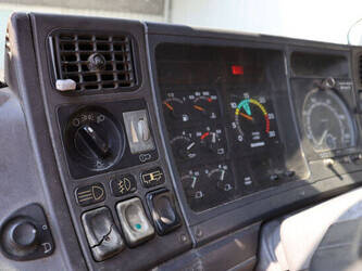 2003-scania-r460-48862394