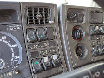 2003-scania-r460-48862396