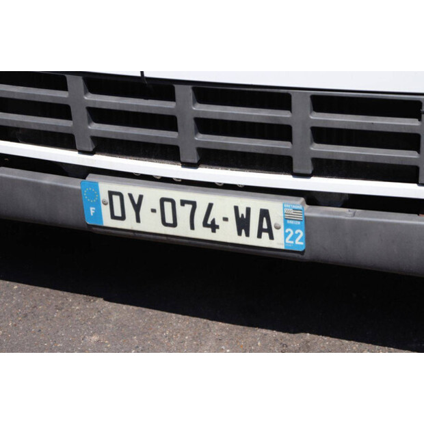 2002 Volvo FM9-48862544