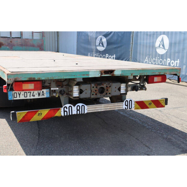 2002 Volvo FM9-48862555
