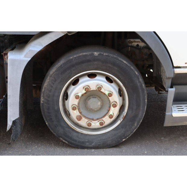2002 Volvo FM9-48862561