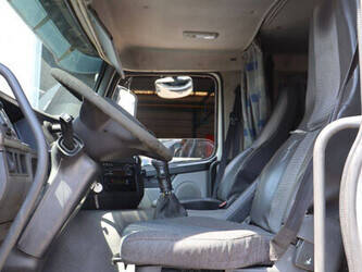 2002-volvo-fm9-1480171-48862565