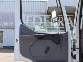 2005-renault-180dci-1480175-48862713