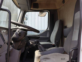 2005-renault-180dci-1480175-48862714