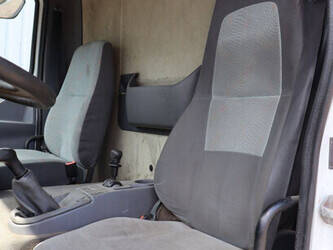 2005-renault-180dci-1480175-48862715