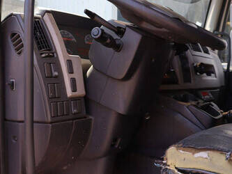 2012-volvo-fl-240-1480180-48862940