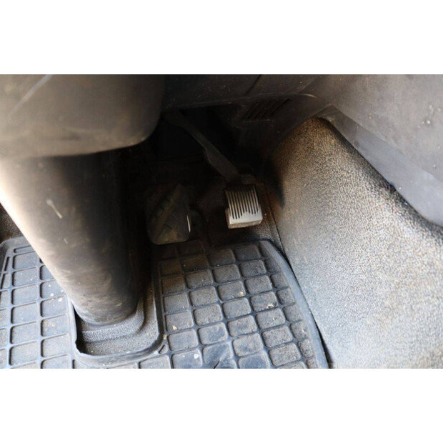 2012 Volvo FL 240-48862941