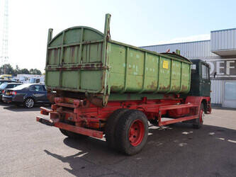 2010-mercedes-benz-1319-48863095