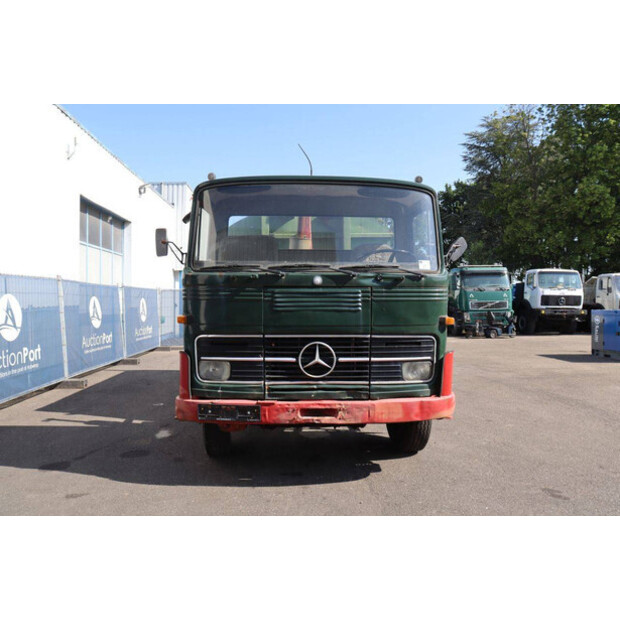 2010 Mercedes-Benz 1319-48863097