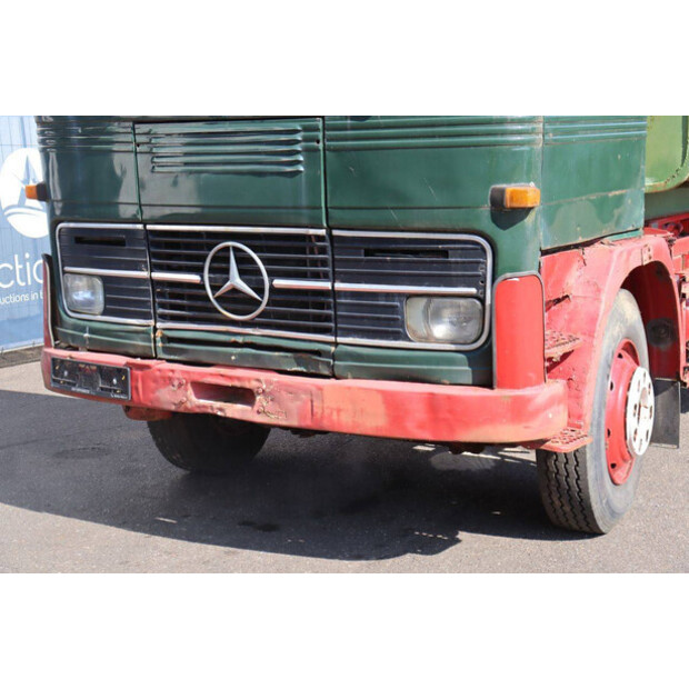2010 Mercedes-Benz 1319-48863099