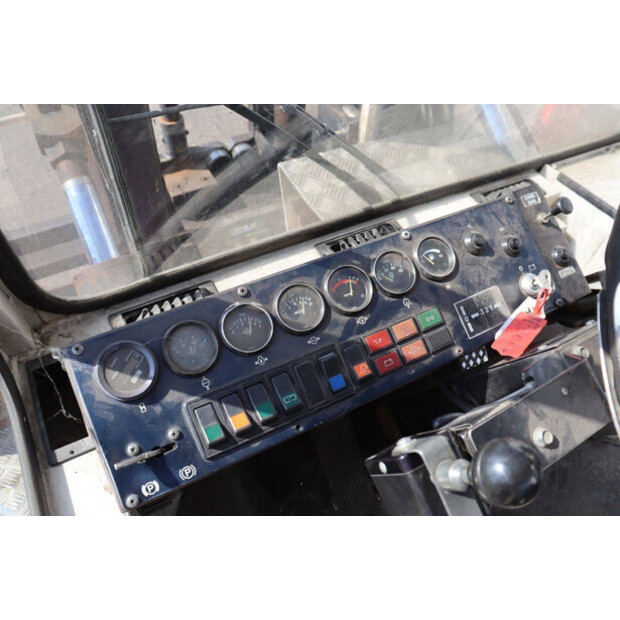 1991 سفيتراك 860 28-48863224