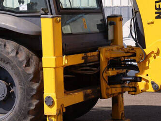 2018-new-holland-b90b-ss-48863271