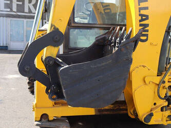 2018-new-holland-b80b-ss-48863288