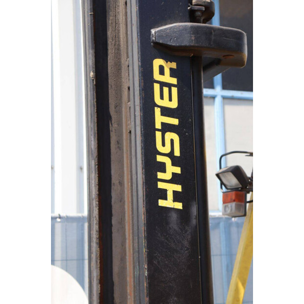 2001 Hyster H3.00XM-48863378