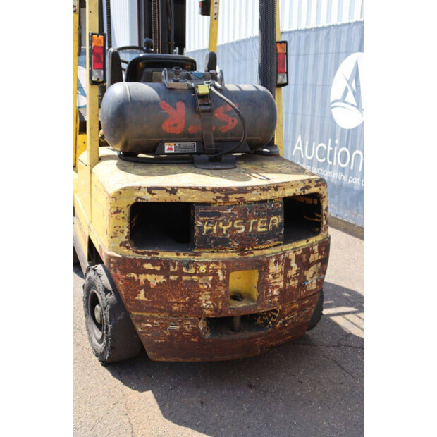 2001 Hyster H3.00XM-48863383