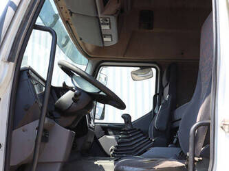 2003-renault-370-dci-1480194-48863425