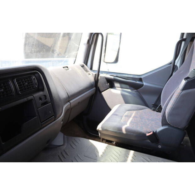 2003 Renault 370 DCI-48863434